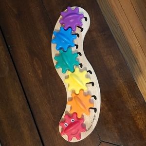 Melissa and doug gear Caterpillar